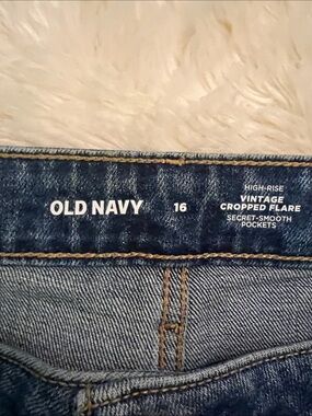 Old Navy Dark Blue High-Rise Cropped Flare Jeans size 16